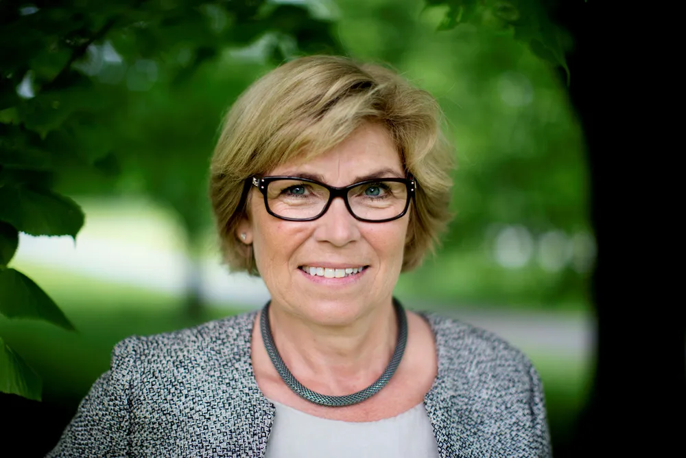 Vinmonopolets administrerende direktør Hilde Britt Mellbye tar gjerne over taxfree. Foto: Øyvind Elvsborg