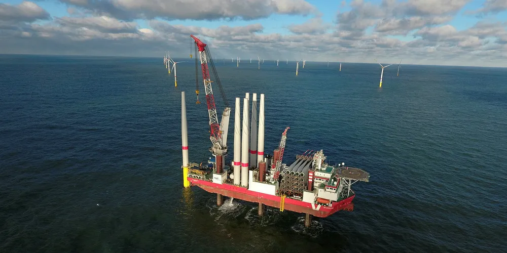 The MPI Adventure installs turbines at Sandbank