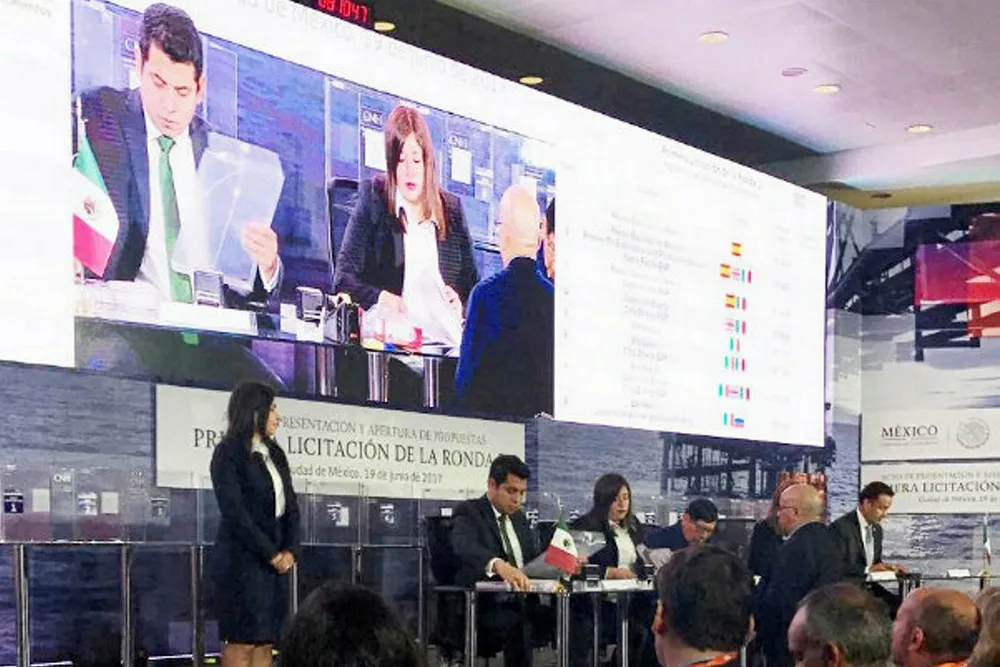 Round 2.1: Kicks off in Mexico City for shallow-water blocks