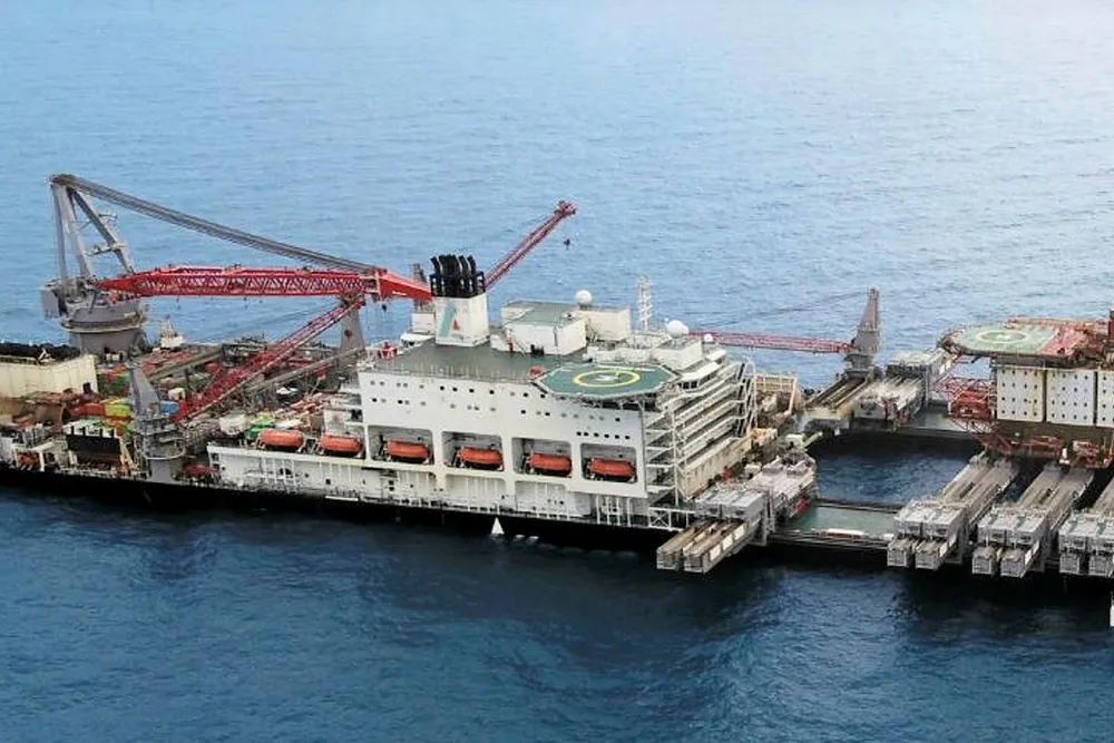 Earlier job: Pioneering Spirit removing quarters platform topsides at Valhall