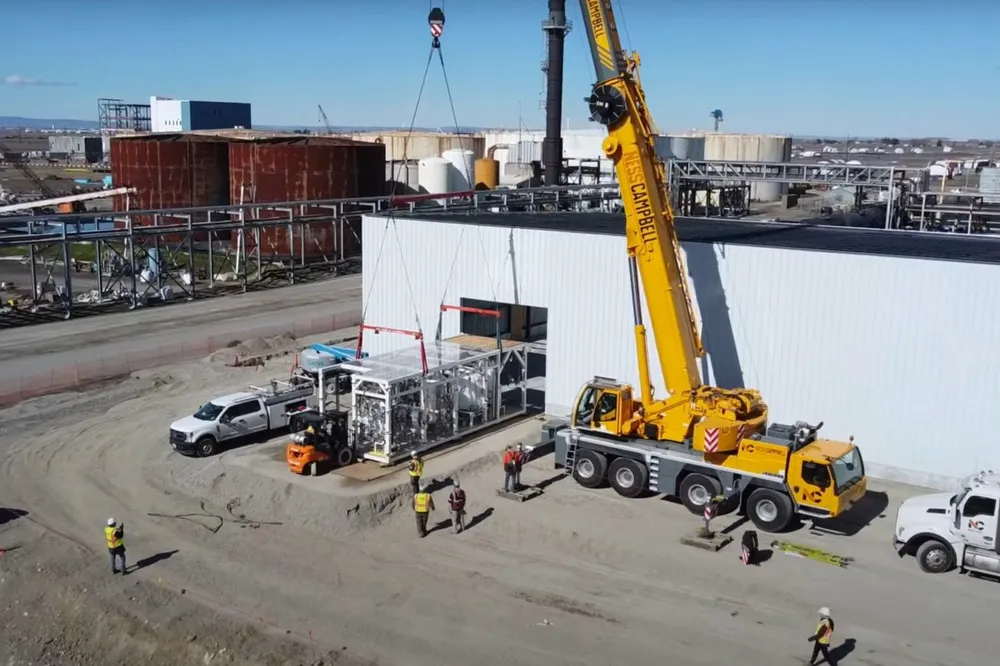 Construction of AirPlant One in Washington state.