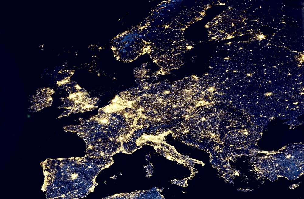 Det fraktes strøm mellom landene i Europa, og ITC-fondet skal sørge for dekke kostnadene til de som stiller nettet sitt tilgjengelig. Spørsmålet er om innretningen er riktig.