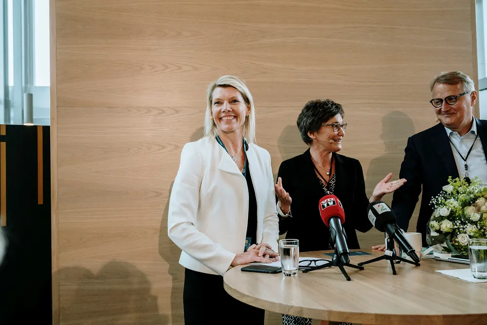 Tre blad svigermors drøm ifølge aksjemarkedets vurdering: DNB-sjef Kjerstin Braathen, styreleder Olaug Svarva og gammel DNB-sjef Rune Bjerke.