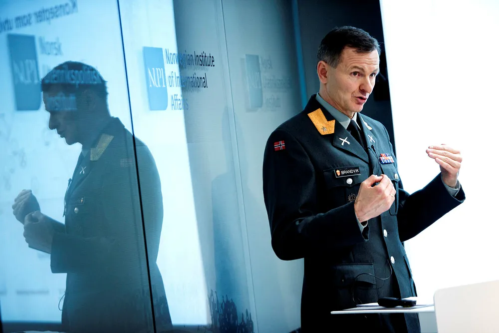 Brigader Aril Brandvik foreslår etablering av en bataljon i Porsanger, som kan bistå flyvåpenet og sørge for langtrekkende ildkraft. Foto: Torgeir Haugaard/ Forsvaret