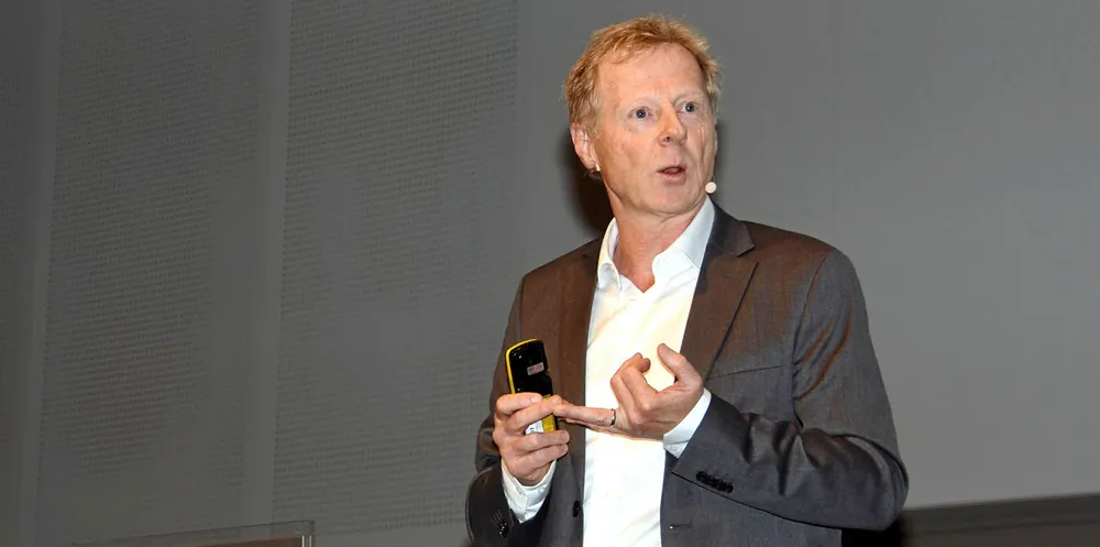 Knut Lockert, Distriktsenergi.