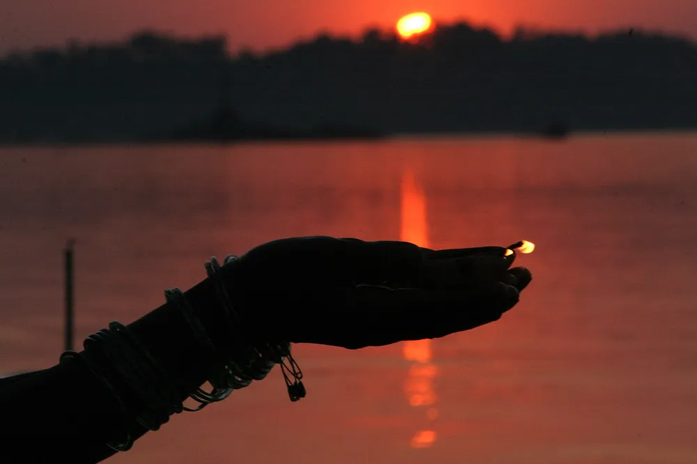Dhaka 'seeking $8bn energy investment'