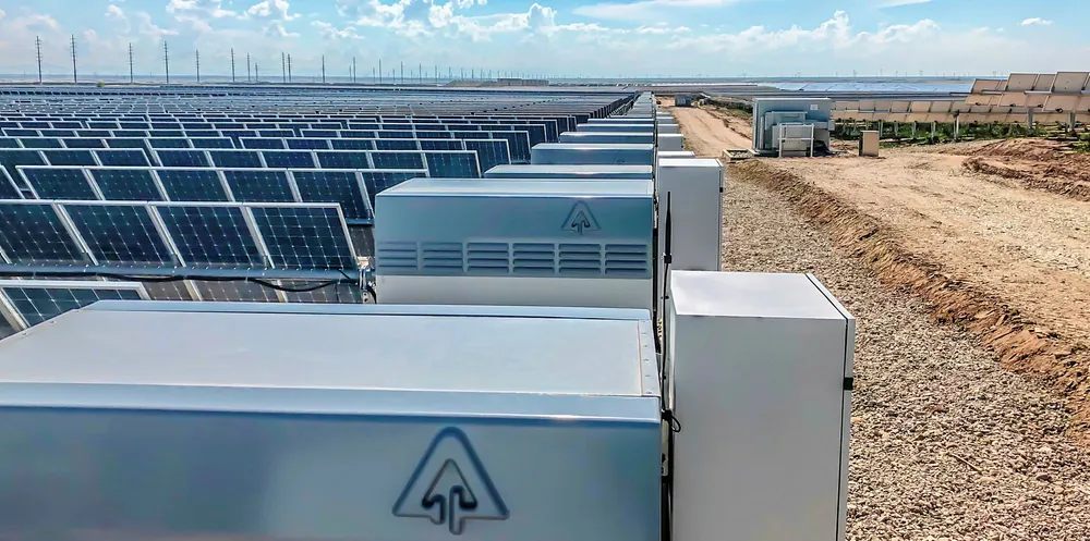 Invinity (then Avalon) vanadium flow battery hooked up to solar plant