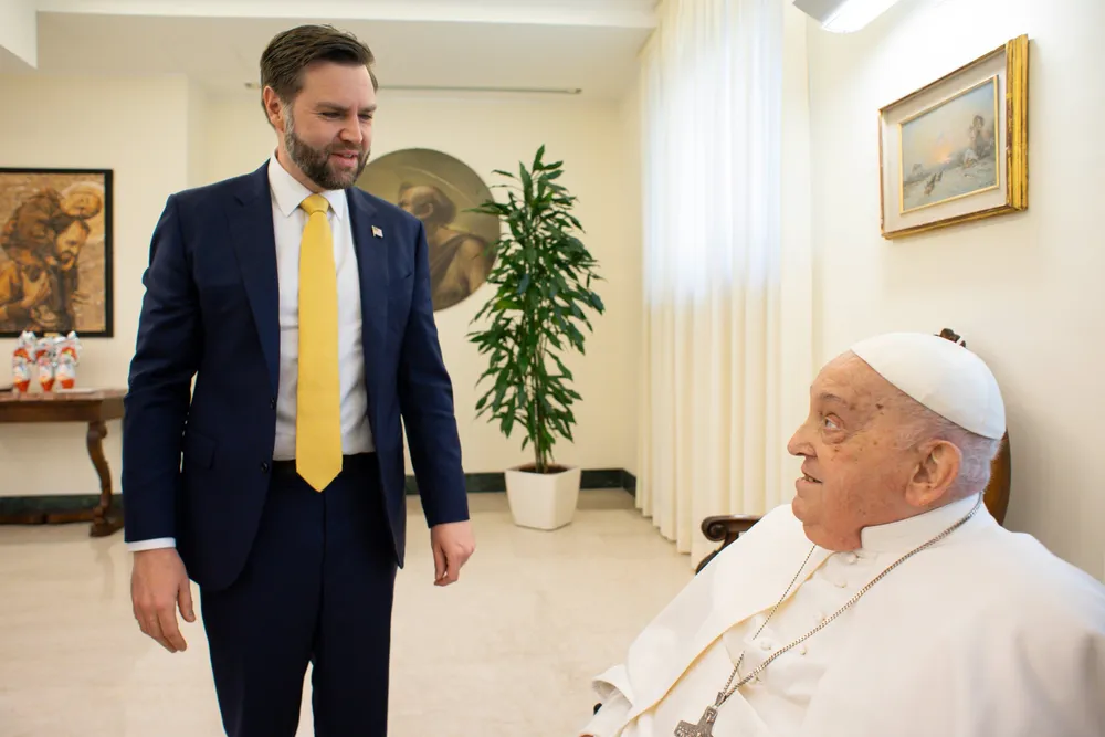USAs visepresident JD Vance ble blant de siste som så Pave Frans i live.