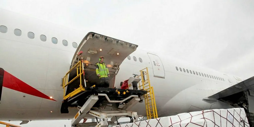 LAKSETRANSPORT: Transport av laks som skulle sendes med fly var en vesentlig del av virksomheten til Roadfeeders.Foto: Øyvind Elvsborg