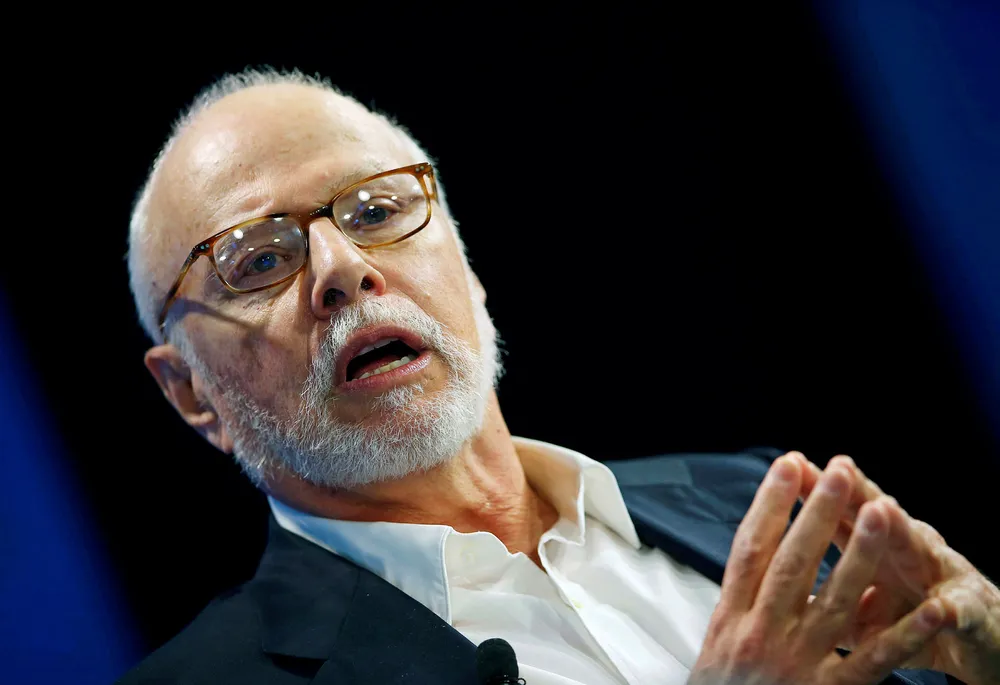 Hedgefondgrunnlegger Paul Singer er alt annet enn nådig når han i et brev til kundene forklarer hva han mener om bitcoin. Foto: Mike Blake/Reuters/NTB Scanpix