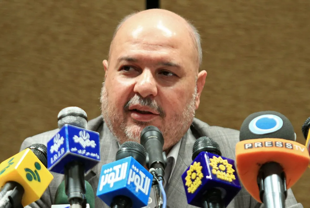 Mirkazemi: Oil prices of $100 don't concern Opec members, incoming Opec president, Iranian Oil Minister Masoud Mirkazemi, told reporters