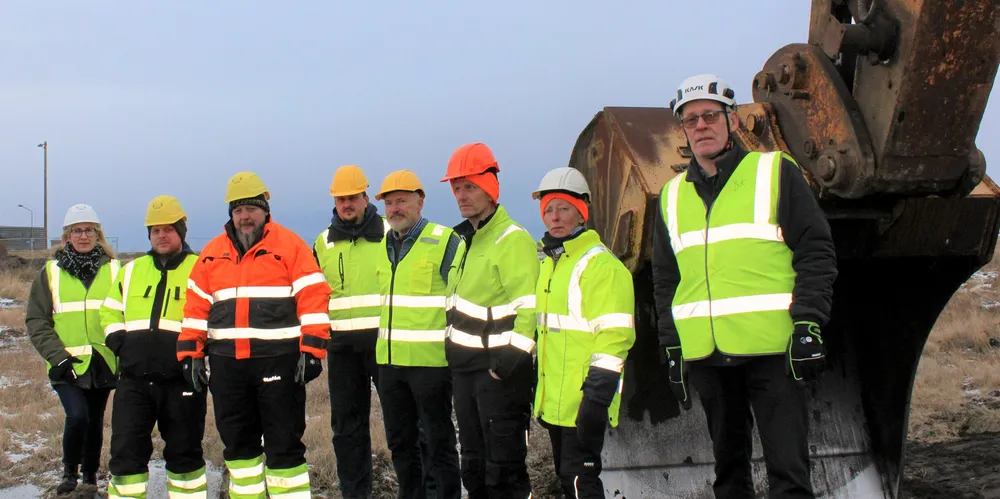 "We are going to take advantage of the experience we gain here in the north when the construction really begins in the south," said Arnar Freyr Jonsson, operations manager at the company. From left: Heiddis Smaradottir, Elvar Mar Stefansson, Thomas Helmig, Stefan Haukur Grimsson, Arnar Freyr Jonsson, Gudmundur Sigurpall Olafsson, Olga Gisladottir and Benedikt Kristjansson.