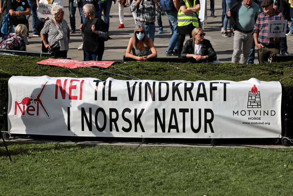 – Er vindkraftmotstandere dumme?