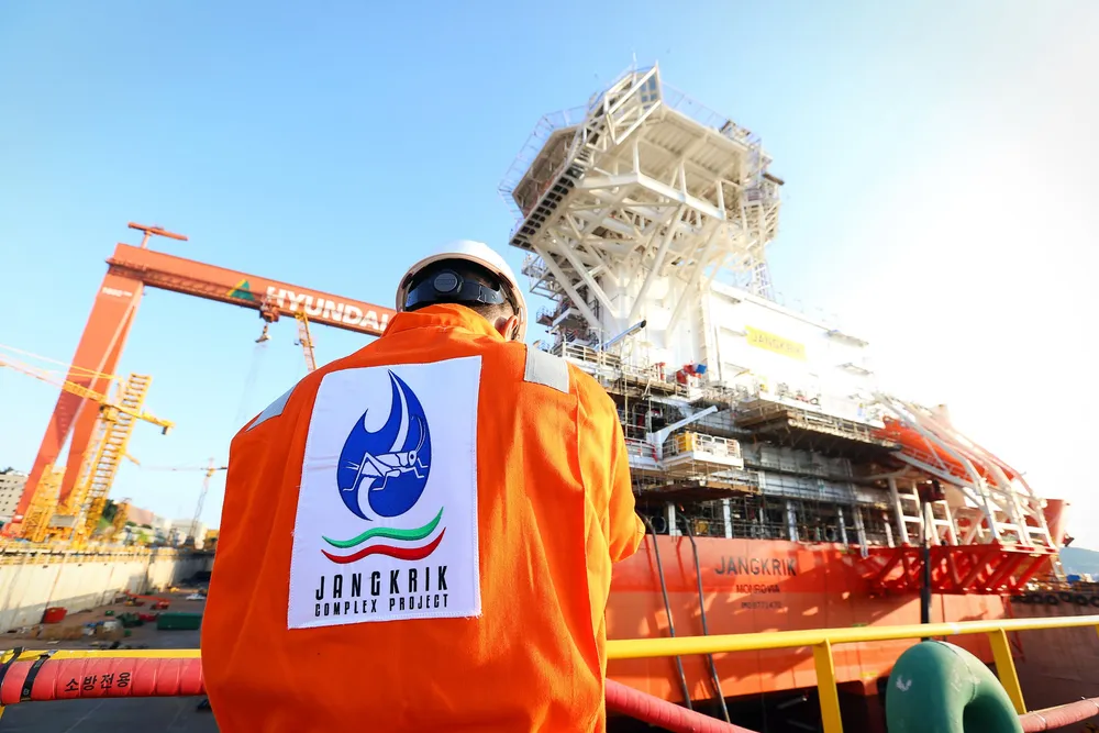 Hyundai Heavy Industries worker on Eni's Jangkrik FPU project.