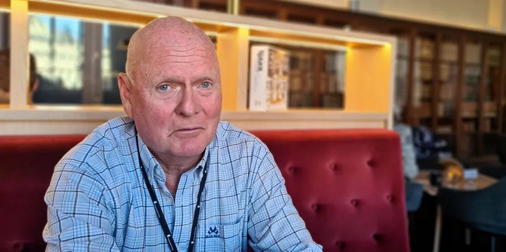 Forfatter og tidligere journalist Einar Haakaas har skrevet en rekke bøker og artikler om kritikkverdige forhold i norsk arbeidsliv