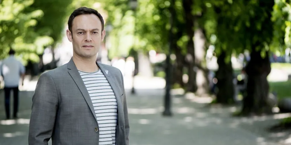 Torgeir Knag Fylkesnes (SV) har fått resten av næringskomiteen med seg i å gjøre endringer i instruksen fiskeriminister Per Sandberg laget like etter nyttår. Arkivfoto: Marius Nyheim Kristoffersen/Handout