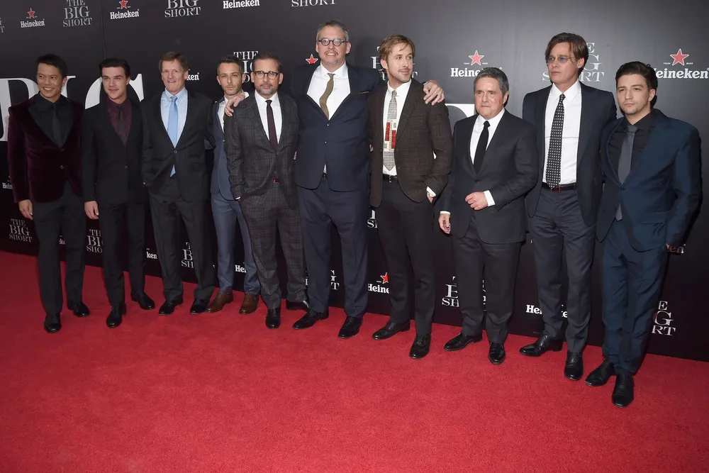 En av disse spiller hedgefondforvalteren Mark Baum i filmen «The Big Short». Hvem? Her fra premieren på filmen i 2015.