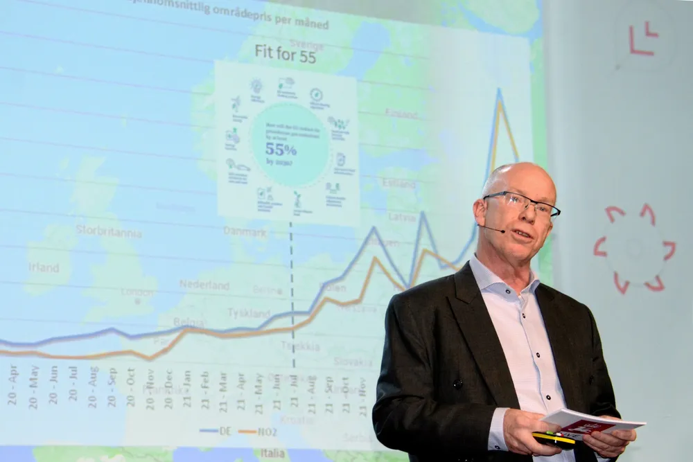 RMEs rapport om driften av kraftsystemet forklarer hvorfor kostnadene for mFRR har økt så mye i 2024. Bilde av RME-sjef Tore Langset.