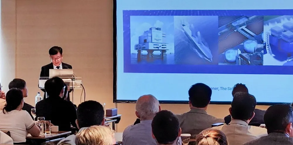 HD Korea Shipbuilding & Offshore Engineering has unveiled its ammonia scrubber to cut toxic gas leakage to ’nearly zero’.