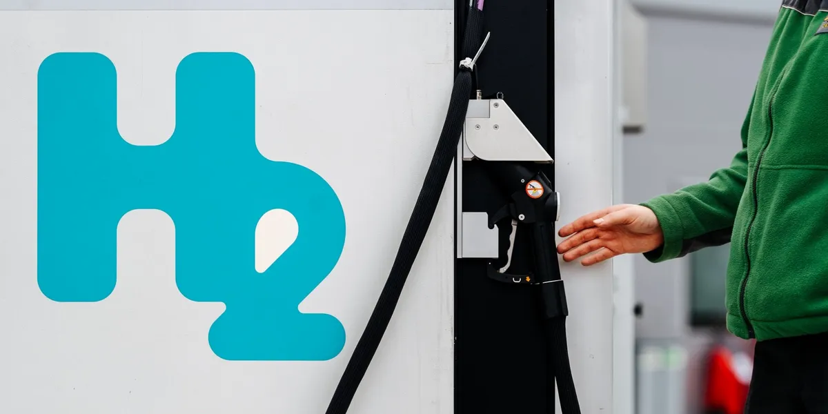 Unveiling Insights: Navigating the Clean Hydrogen Industry's Complexities