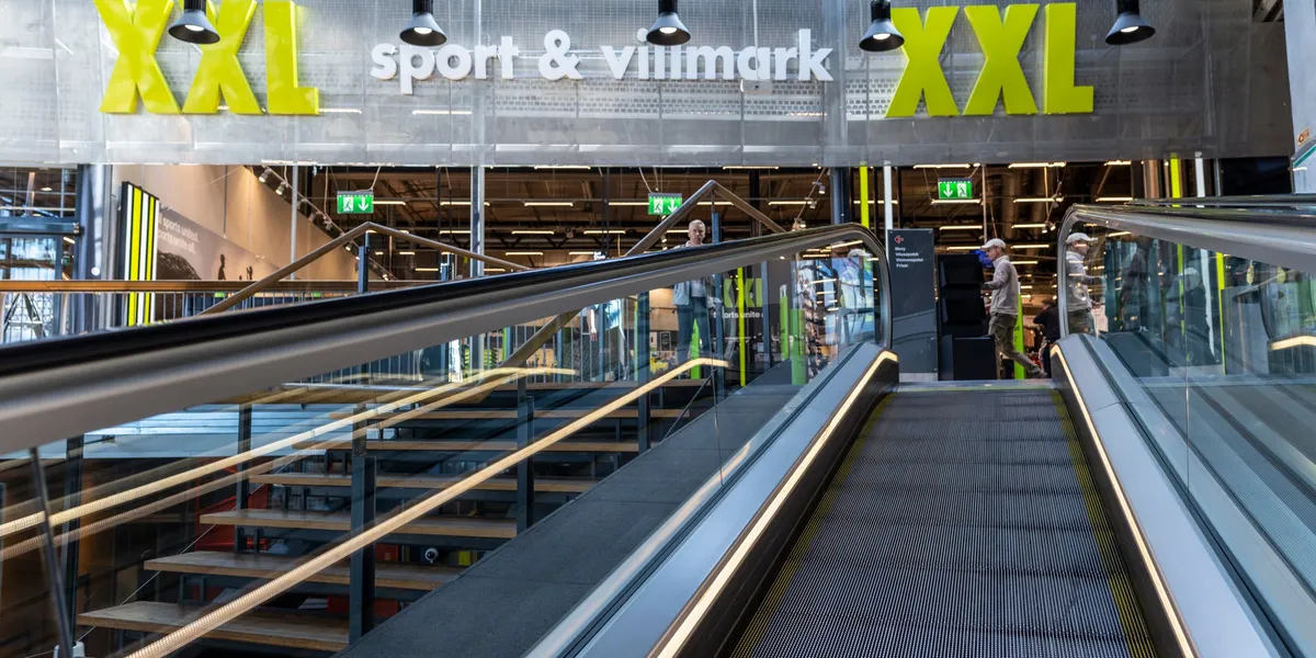 Frasers tvangsinnløser utestående aksjonærer – vil ta XXL av børs