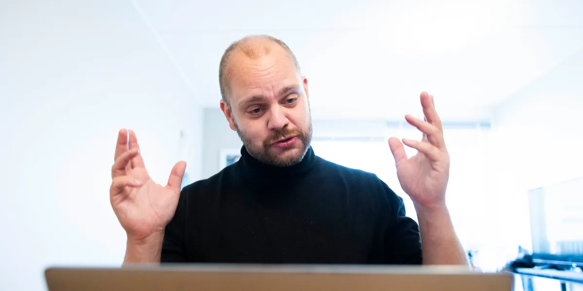 Mímir Kristjánsson i strupen på Tor Mikkel Wara: – Den mest skamløse parodien jeg har sett