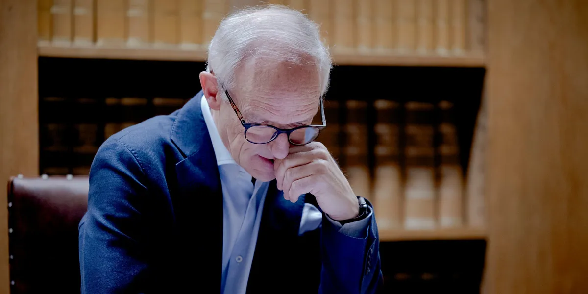 Friele anmelder forretningspartneren for grovt bedrageri etter FBI-etterforskning