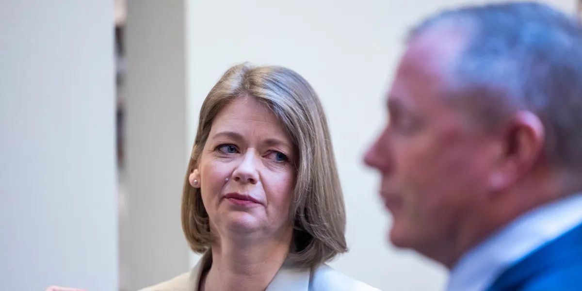Norges Bank har brukt 82 mill. på hysj-avtaler