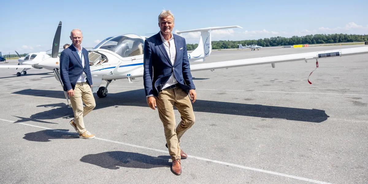 Espen Høibys flyskole sliter økonomisk – nå er daglig leder og halve styret borte