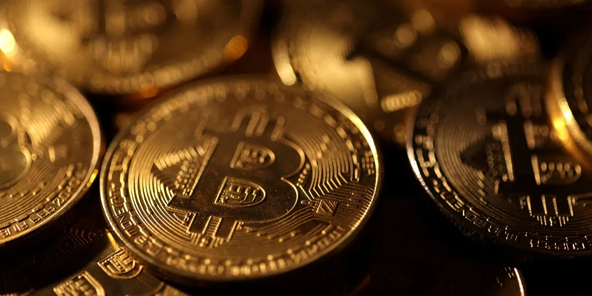 Professor klør seg i hodet over bitcoin-grep: – Ville heller puttet pengene i aksjer