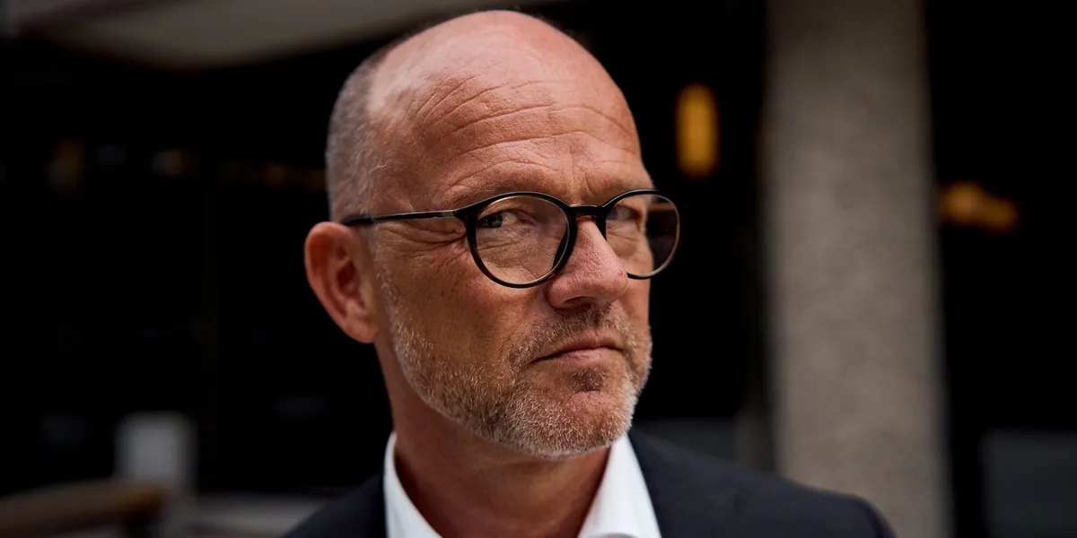 Almlid kaller Aps skatteløfte «påfallende uklart» - Stoltenberg vil ikke avklare