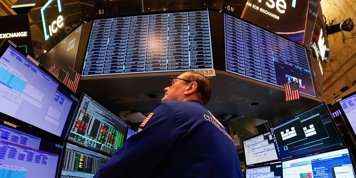 Wall Street sliter med fotfestet