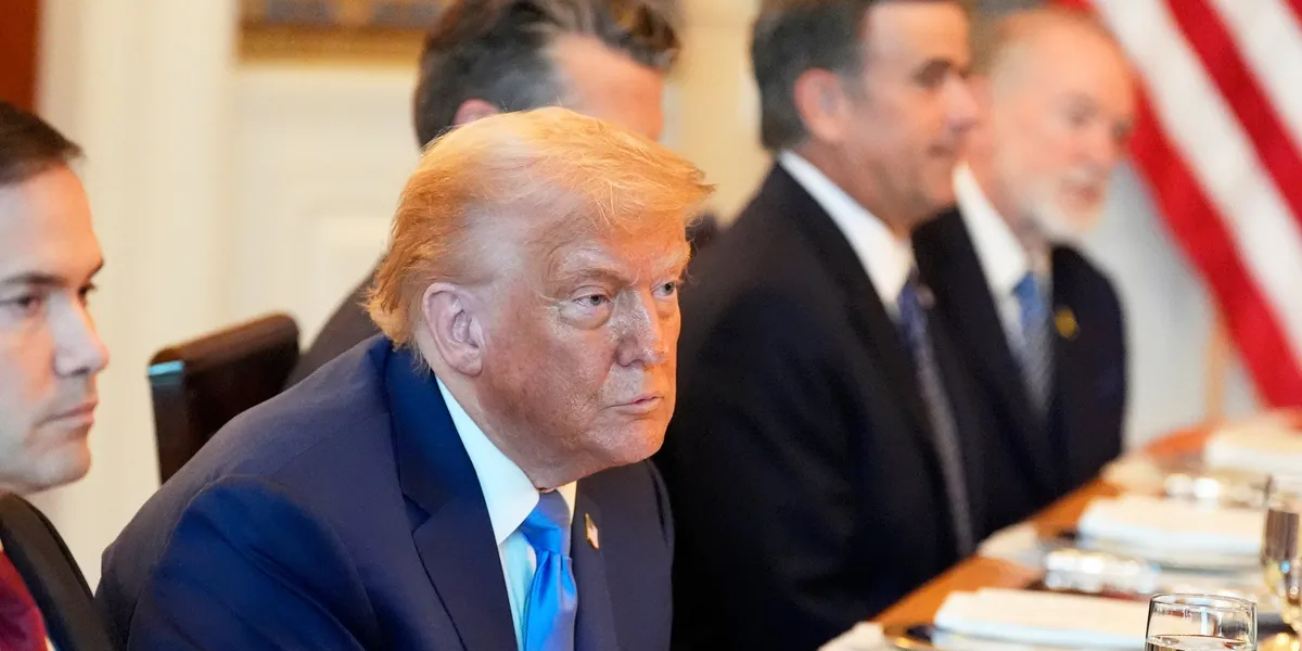 Trump gir ny tidsfrist: – Det virker som om han ikke ønsker å trykke på avtrekkeren