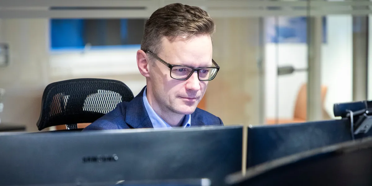 Investorene flykter amerikanske dollar: – Ligner litt på panikk