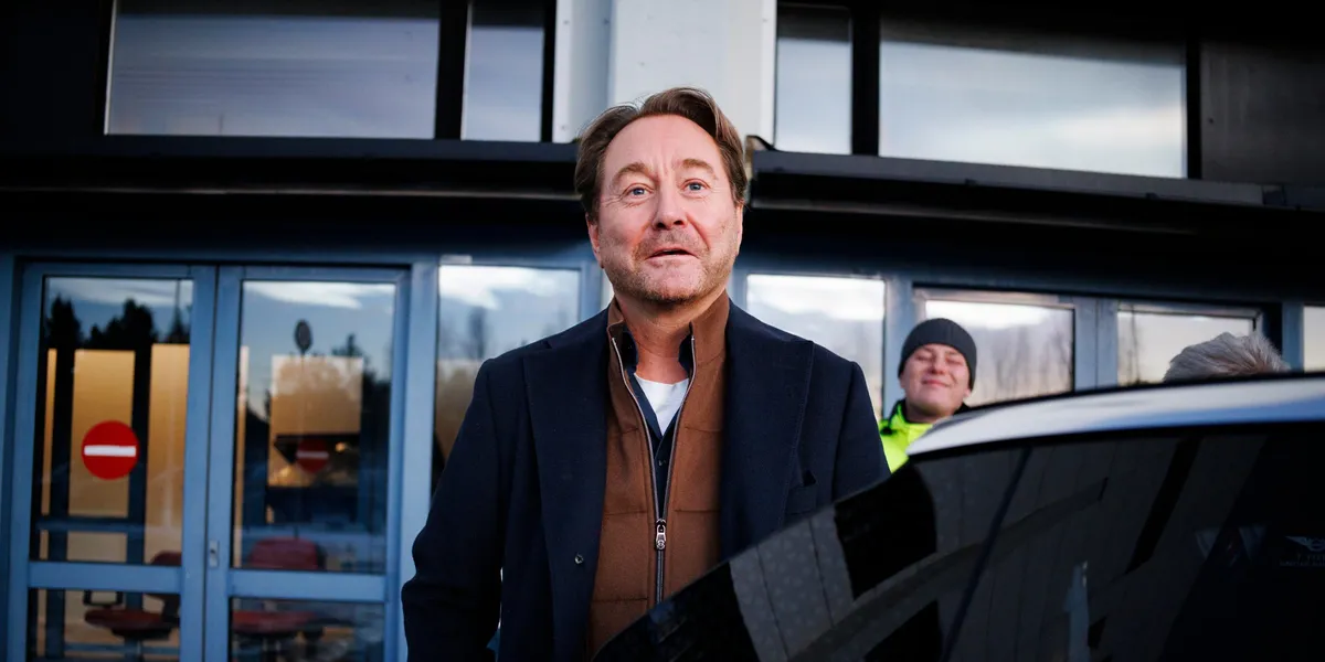 Røkke selger eiendomsportefølje – Aker blir aksjonær i PPI og SBB