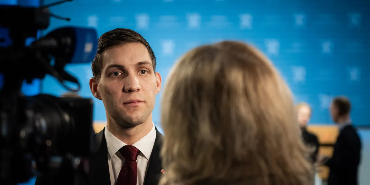 Nervedrama på Stortinget: Ikke flertall for regjeringens klimamål