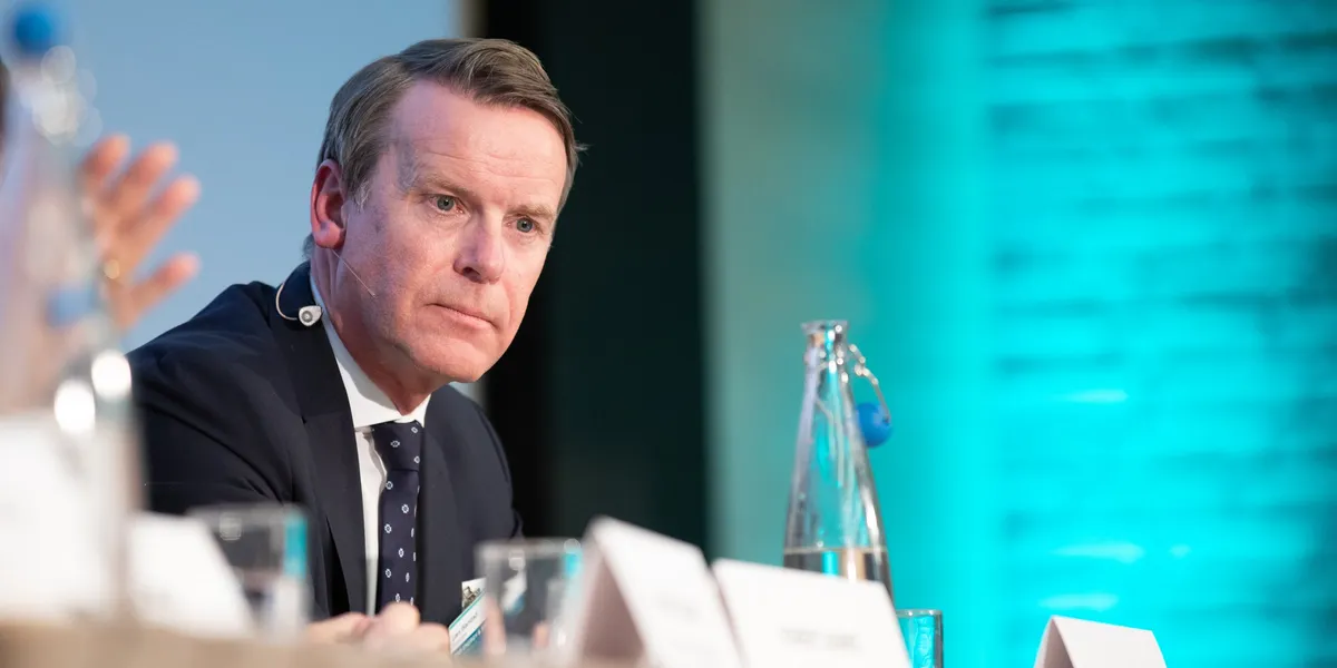 Frontline med 428 millioner dollar i inntekter og kraftig resultatfall