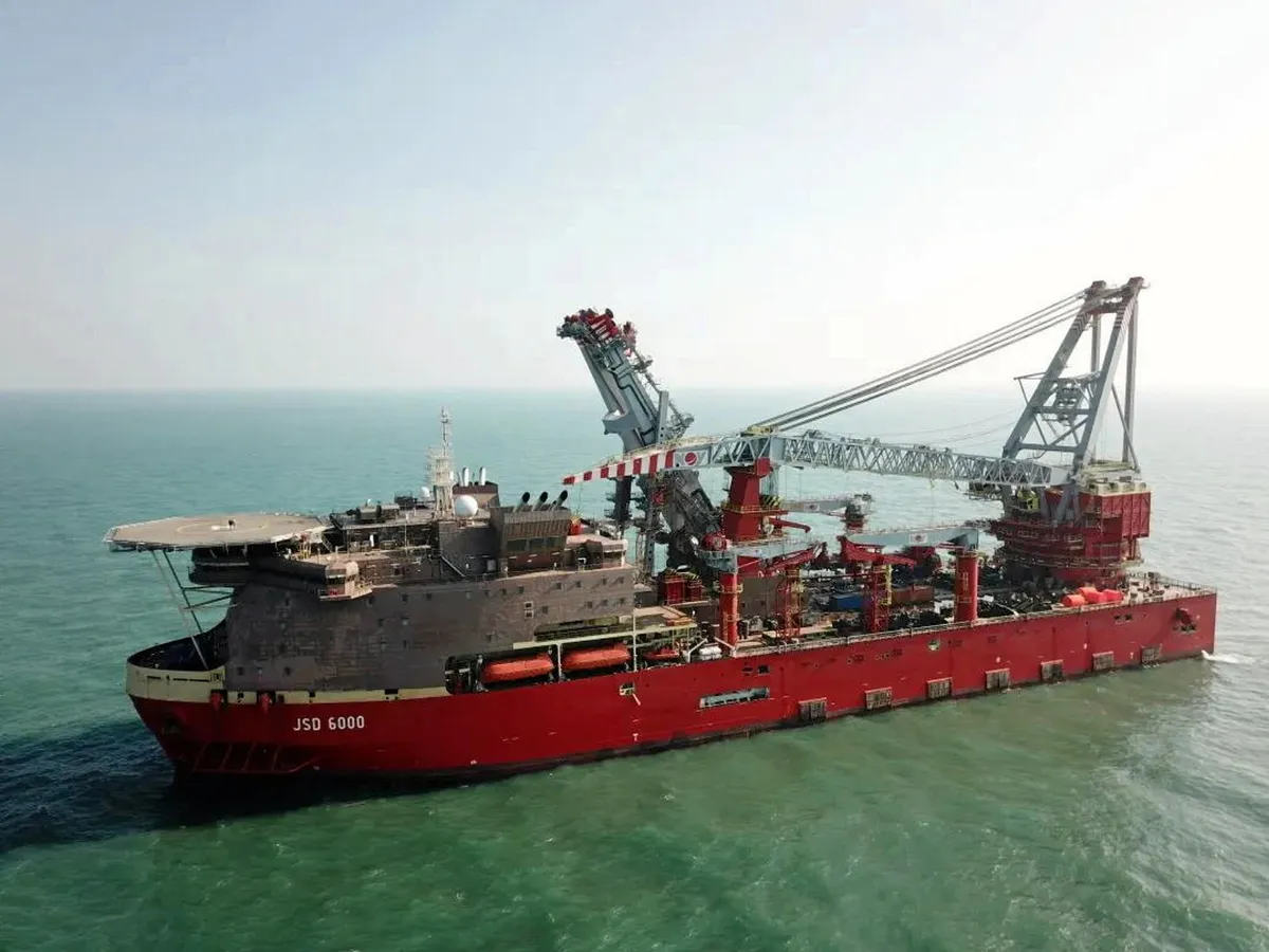 Chinese yard completes sea trial for deep-water pipelay vessel 