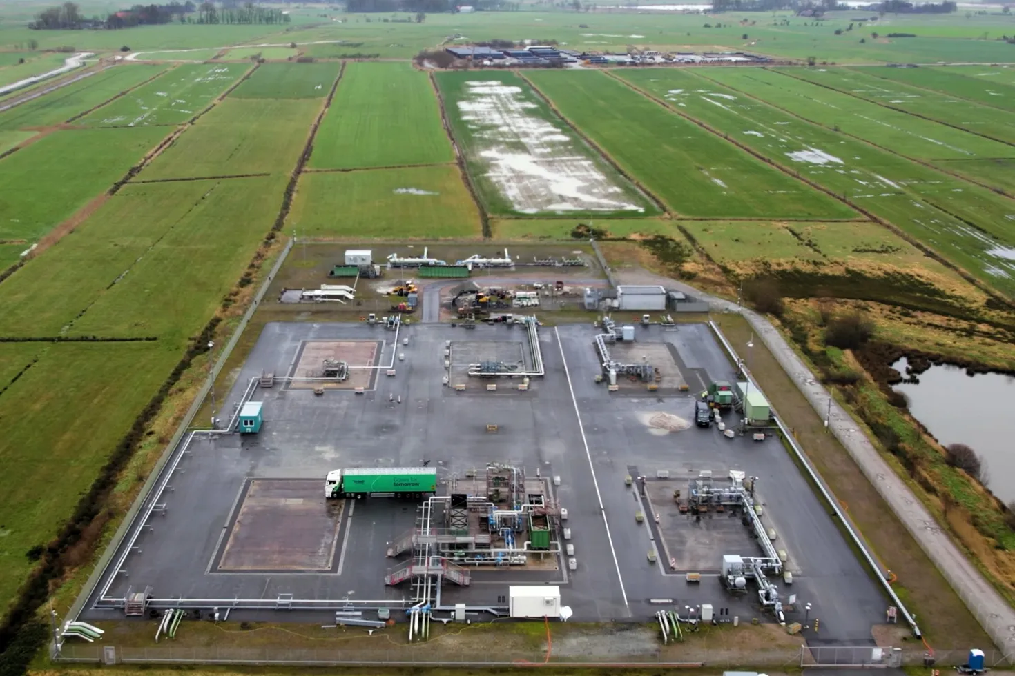 An aerial view of the hydrogen filling equipment at Storag Etzel's H2Cast facility.