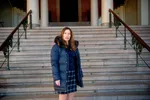 Jusprofessor ved Universitetet i Oslo, Benedikte Moltumyr Høgberg, mener Finansdepartementet har brukt kort tid på å utarbeide et lovutkast til grunnrenteskatt på havbruk.