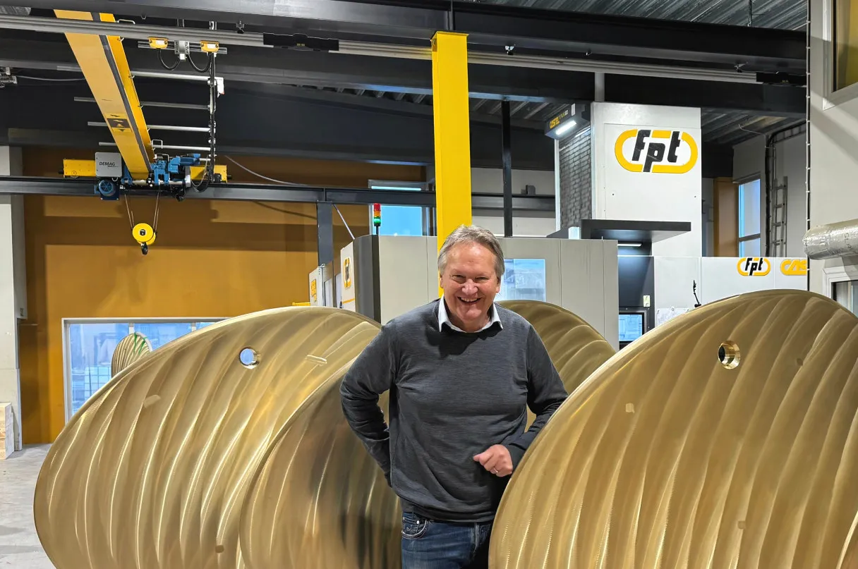 eyJ3IjoxOTYwLCJrIjoiMTI0NGRiZDU0YjA5YjU0