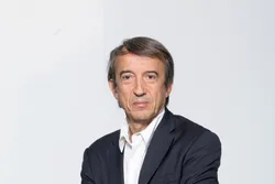 . Philippe Sauquet Total.