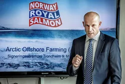 Konsernsjef Charles Høstlund i Norway Royal Salmon har stor tro på selskapets satsing på nytt settefiskanlegg.