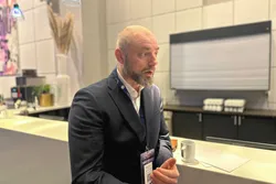 Administrerande direktør i Sjømatbedriftene, Robert Eriksson, er ikkje imponert over medlemmene i normprisrådet.